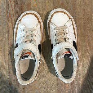 Nike Court Shoes - white - Kids size 11